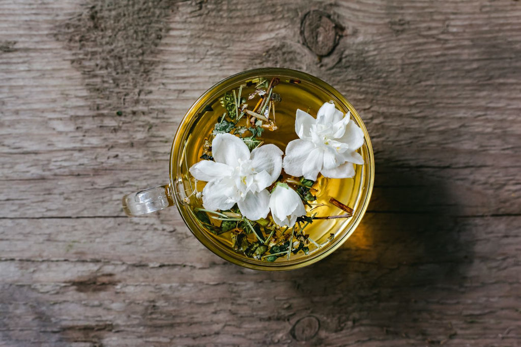What Does Jasmine Tea Taste Like? (Why Some Taste Soapy)